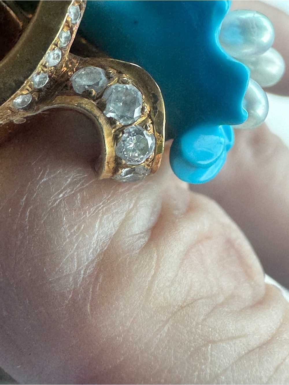 18K Pearl Diamond Enamel Flower Ring 25.64 Grams - Picture 7 of 12